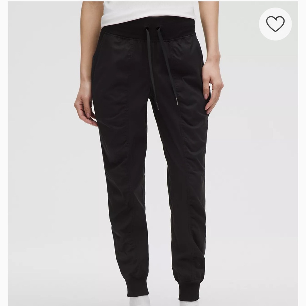 Lululemon Dance Studio Mid-Rise Jogger
Full Length